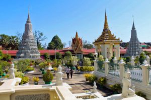 Phnom Penh Highlights Tour