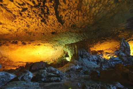 Sung Sot Cave