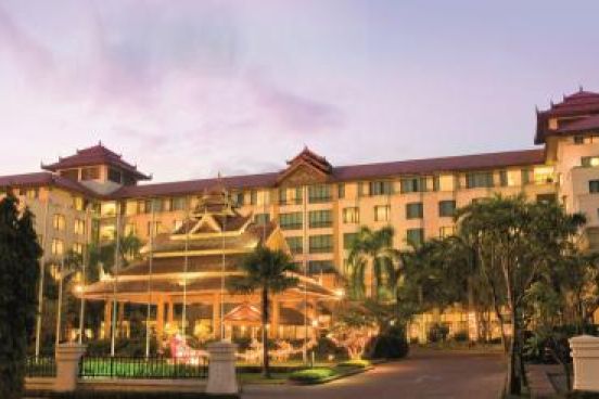 Sedona Hotel Mandalay