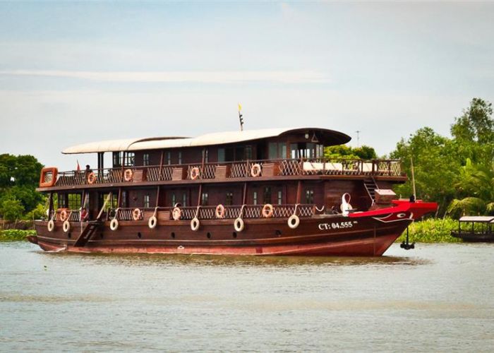 bassac river cruise vietnam