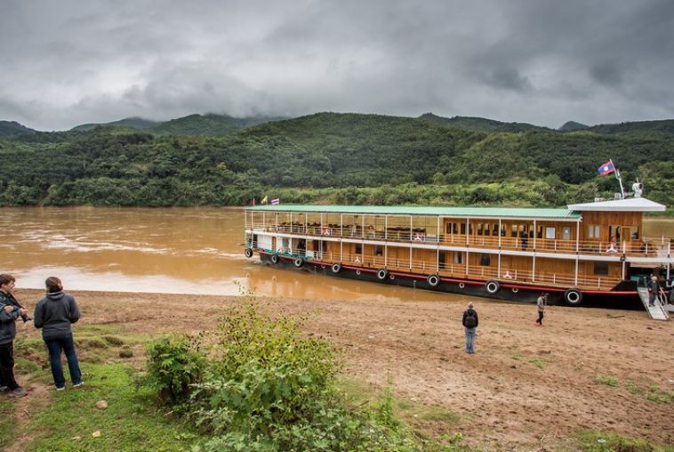 Laos-Pandaw-Cruise-(10)